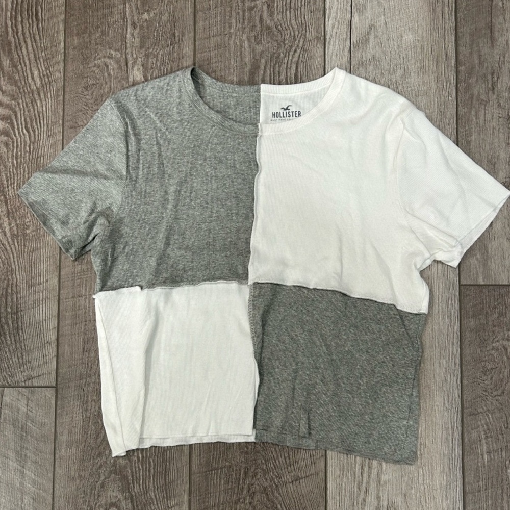 Hollister Gray and White Baby Tee